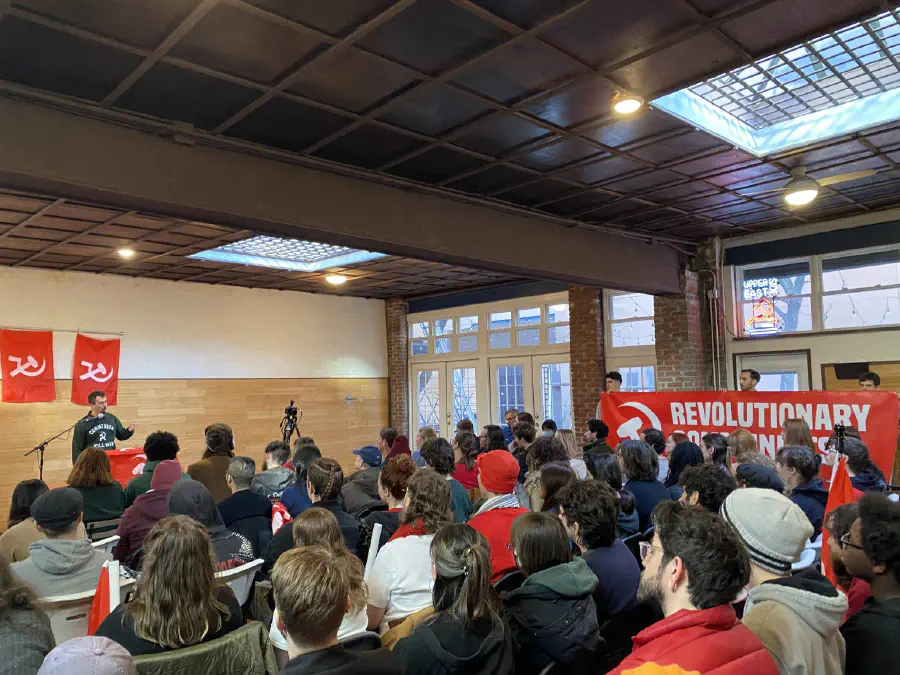 Более 120 товарищей из Нью-Йорка, Филадельфии, Нью-Хейвена и Бостона на встрече в Бруклине