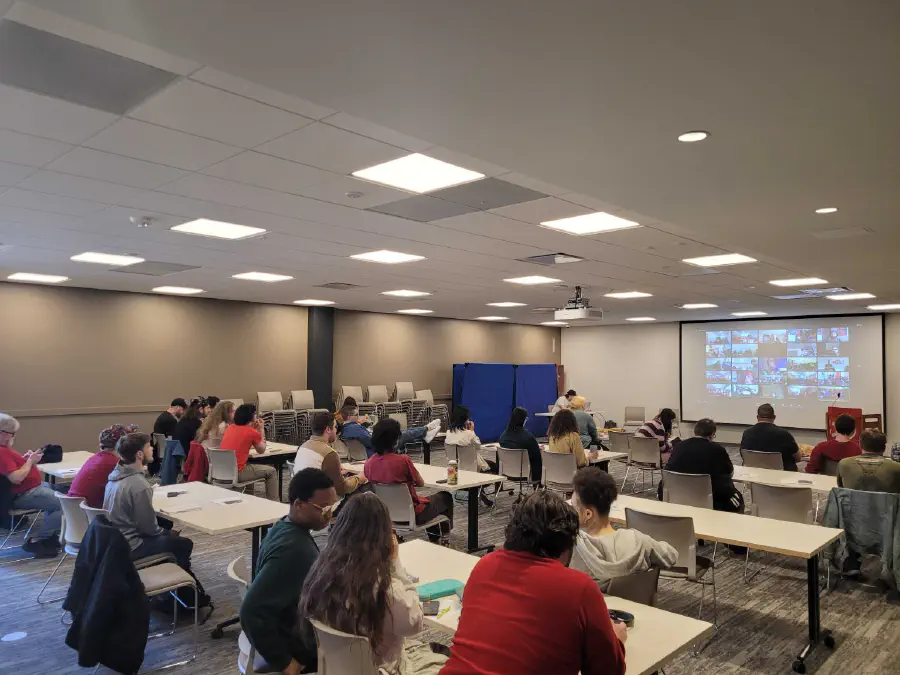 Товарищи из Сент-Луиса организовали встречу для коллективного просмотра видео-трансляции с мероприятия