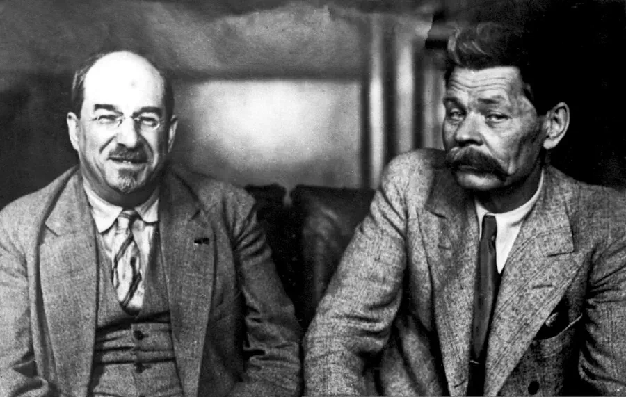 Луначарский и Горький с особым энтузиазмом относились к «богостроительству» / Изображение: общественное достояние