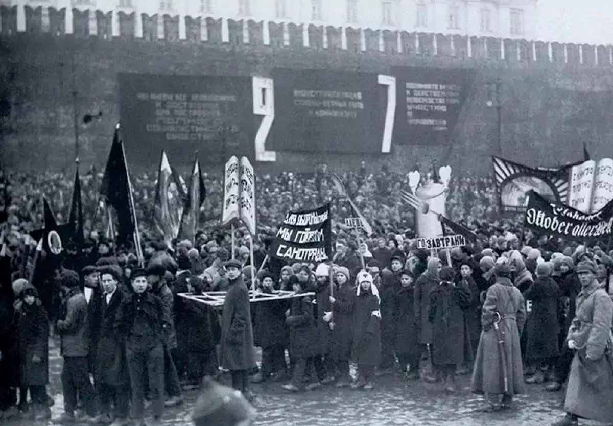 Выступления оппозиции в 1927